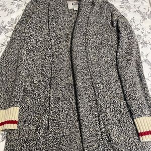 Roots cabin sweater